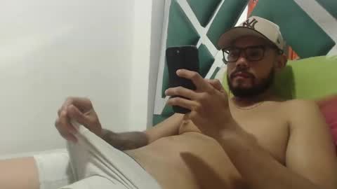 juanfe_style online show from 09.24.25