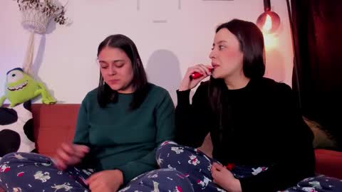 juanitaaa_ online show from 02.16.26
