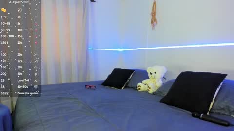 Blue online show from 02.07.25