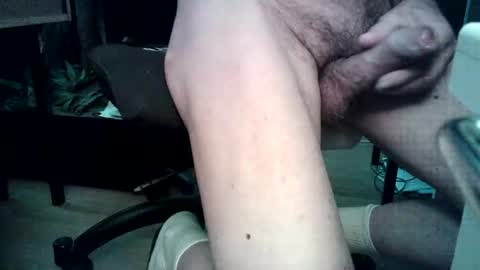 Snapshot of juanitou chatting on 03.04.25 frenchchouchou online show from 03.04.25