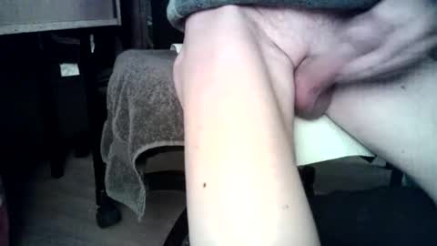 Snapshot of juanitou chatting on 11.18.25 frenchchouchou online show from 11.18.25