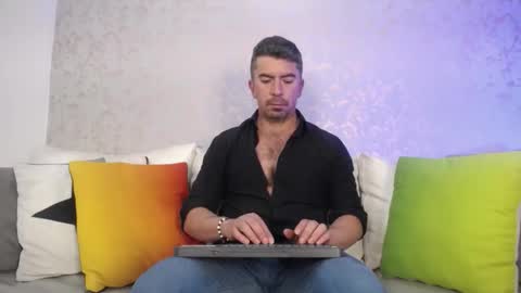 Juan k online show from 12.05.25