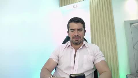 Juan k online show from 04.30.26