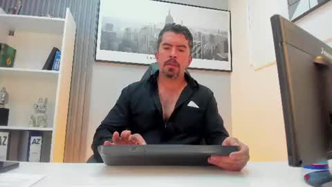 Snapshot of juank_fit45 chatting on 07.31.26 Juan k online show from 07.31.26