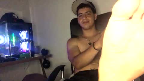 juannvalencia11 online show from 05.21.26