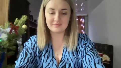 Snapshot of judevalenti chatting on 12.21.24 JudeValenti online show from 12.21.24