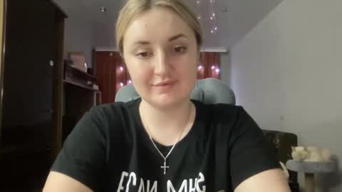 Snapshot of judevalenti chatting on 02.19.25 JudeValenti online show from 02.19.25