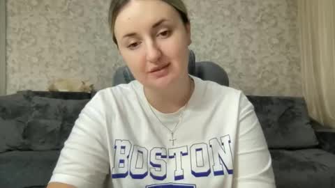 Snapshot of judevalenti chatting on 09.15.25 JudeValenti online show from 09.15.25