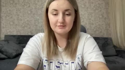 Snapshot of judevalenti chatting on 09.17.25 JudeValenti online show from 09.17.25