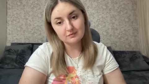 Snapshot of judevalenti chatting on 09.19.25 JudeValenti online show from 09.19.25