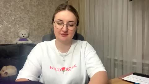 Snapshot of judevalenti chatting on 09.29.25 JudeValenti online show from 09.29.25