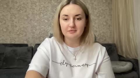 Snapshot of judevalenti chatting on 11.29.25 JudeValenti online show from 11.29.25