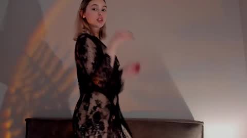 Snapshot of judymiles chatting on 02.05.25 Angelica online show from 02.05.25