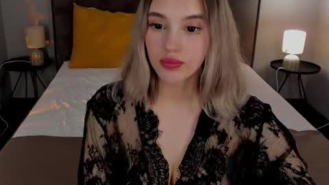 Snapshot of judymiles chatting on 02.05.25 Angelica online show from 02.05.25