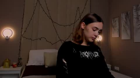 Snapshot of judymiles chatting on 09.16.25 Angelica online show from 09.16.25