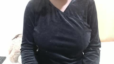 Snapshot of juicebabie chatting on 11.29.25 juicebabie online show from 11.29.25