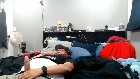 Juiceepawwg420 online show from 06.19.26