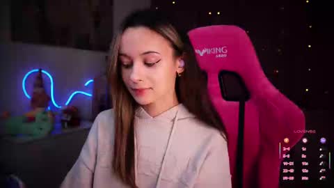 Angelina online show from 02.22.25