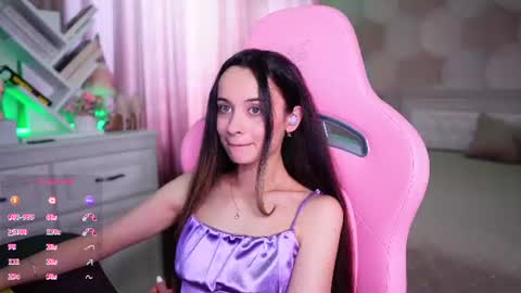 Snapshot of juicy___angel chatting on 07.06.26 Angelina online show from 07.06.26