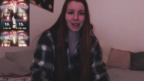 Snapshot of juicy_mystery chatting on 02.04.25 laura online show from 02.04.25