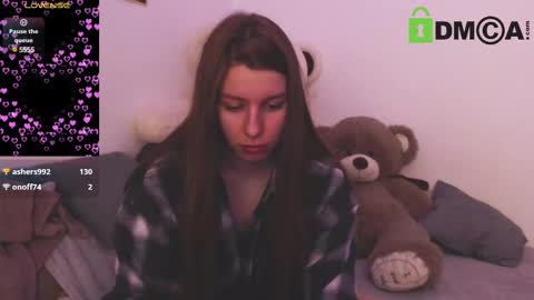 Snapshot of juicy_mystery chatting on 02.17.25 laura online show from 02.17.25