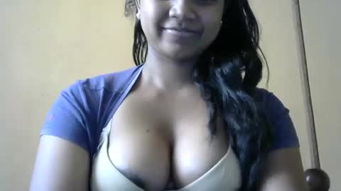 stellah online show from 09.18.25