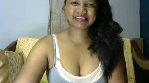 stellah online show from 10.26.25