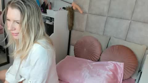 Tatjana online show from 04.30.26