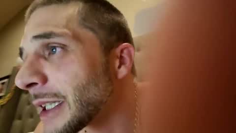 juicyjulia8 online show from 10.25.25