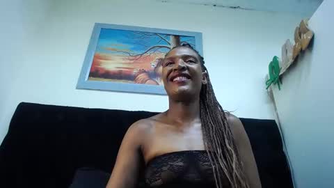 Snapshot of juicykayxxx chatting on 02.02.25 Miss Kay online show from 02.02.25