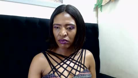 Snapshot of juicykayxxx chatting on 03.04.25 Miss Kay online show from 03.04.25