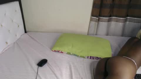 juicymunirah online show from 09.30.25