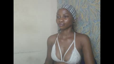 Snapshot of juicypiexx chatting on 02.27.25 juicypiexx online show from 02.27.25