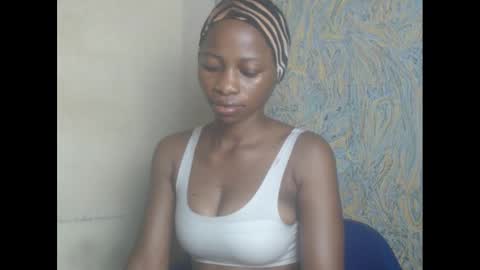 Snapshot of juicypiexx chatting on 03.04.25 juicypiexx online show from 03.04.25