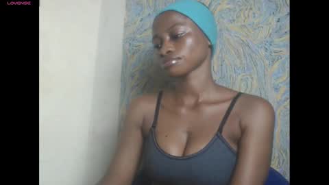 Snapshot of juicypiexx chatting on 03.11.25 juicypiexx online show from 03.11.25