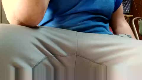 Snapshot of juicyweiner chatting on 01.01.25 juicyweiner online show from 01.01.25