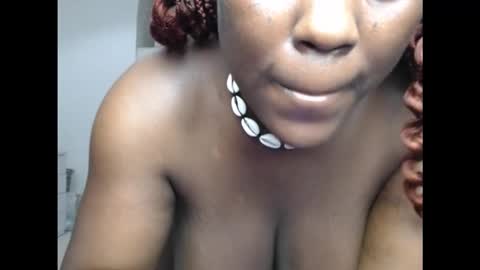 juicyxxxboobs online show from 11.25.25