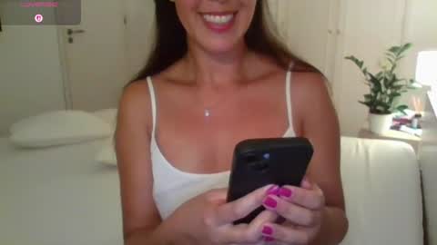 Snapshot of jujubaeu chatting on 06.26.26 Juju online show from 06.26.26