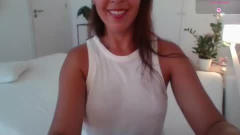 Snapshot of jujubaeu chatting on 07.27.26 Juju online show from 07.27.26