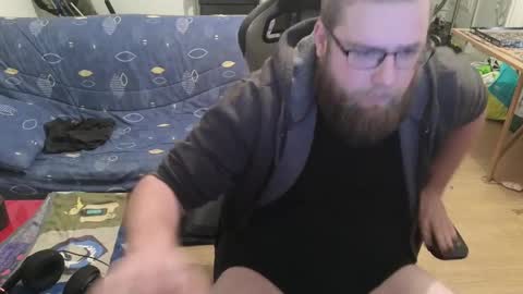 Julcs online show from 01.23.25