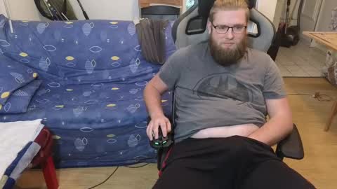 Julcs online show from 02.13.25