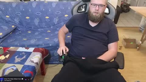 Julcs online show from 03.12.25