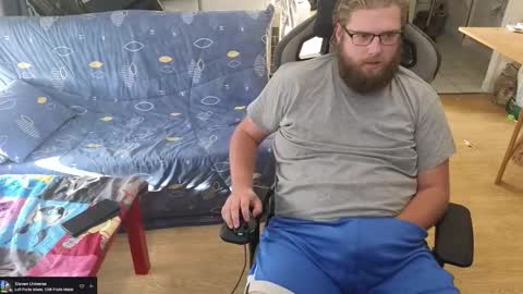 Julcs online show from 10.21.25