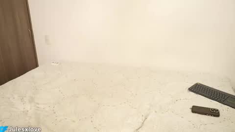 Jules and Dann  Dont forget to give us thumps up online show from 02.19.26