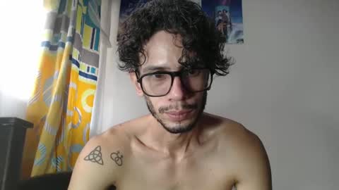 Julfigo online show from 02.21.25