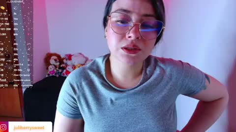 Juliana online show from 03.20.26