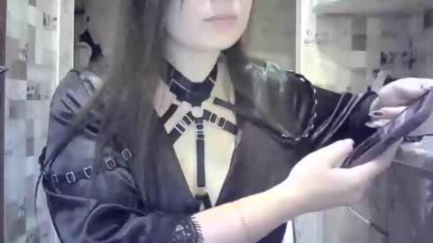 julia69009 online show from 12.19.24