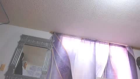 julia77_ online show from 03.10.26