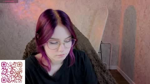Julia online show from 04.22.26