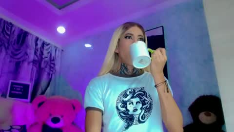 julia_bulette1 online show from 06.16.26